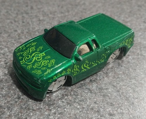 Hot wheels tooned chevy 10 - hot, s-10