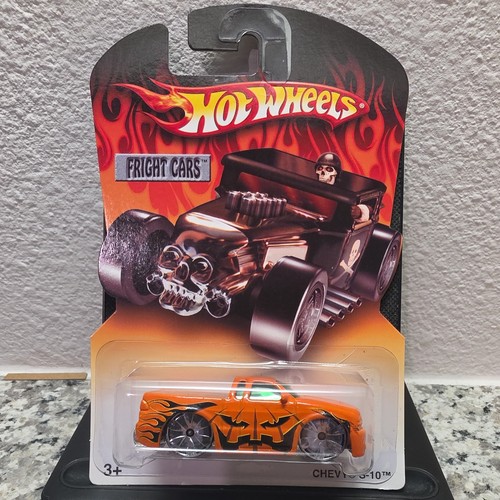 Hot wheels tooned chevy - 🏁,